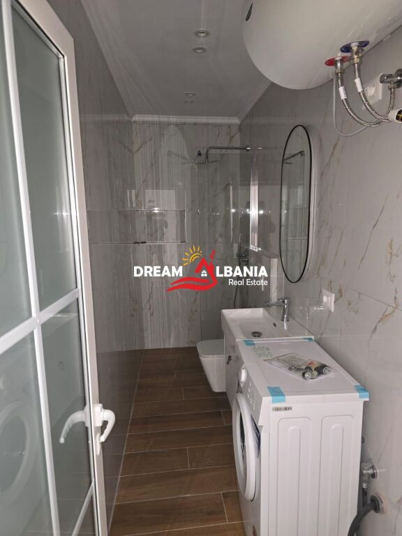 Shitet Garsoniere ne Rrugen 4 Deshmoret, Tirane (ID 41091121)