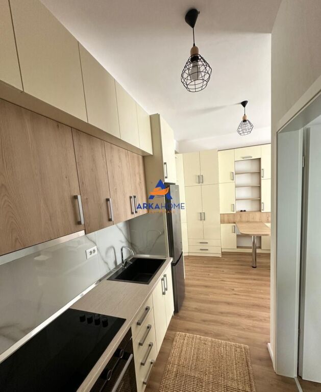 AFFITTASI APPARTAMENTO 1+1+BALCONE "REZIDENZA KADIU, ALI DEMI" 450 EURO