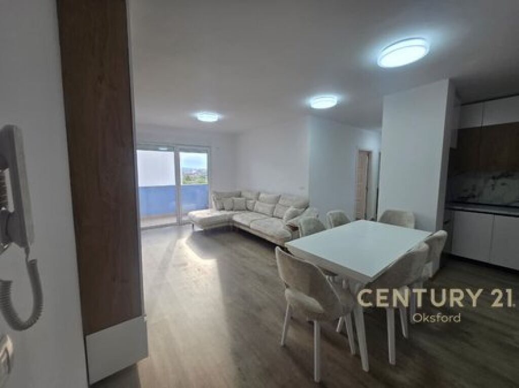 APARTMENT FOR RENT 2+1+2T IN THE 5 MAY AREA