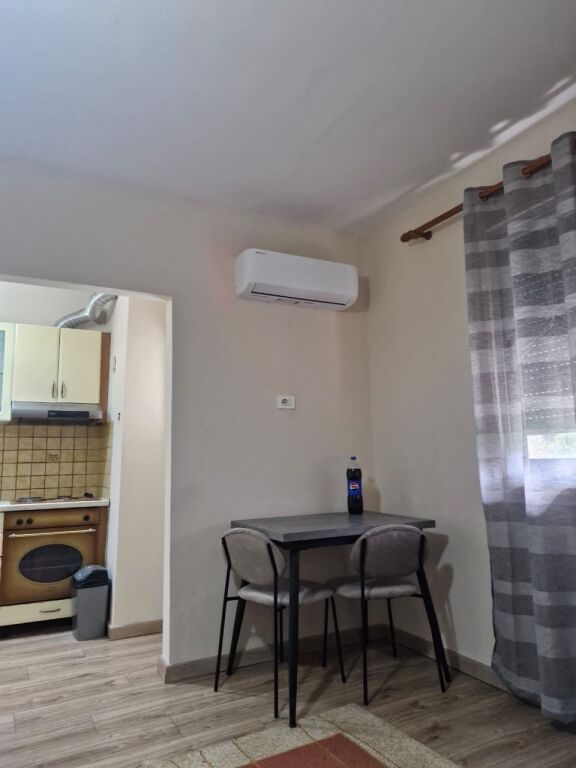 Appartamento 1+1 in affitto, vicino a Delijorgji