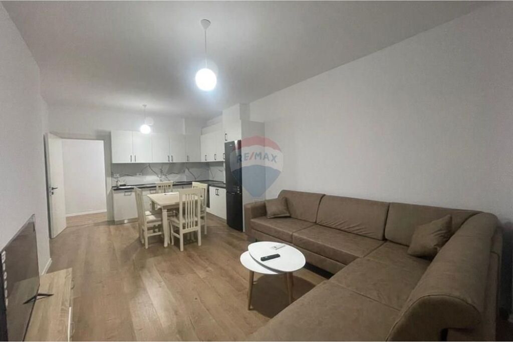 Apartment - For Rent - Blue Boulevard, Kamëz