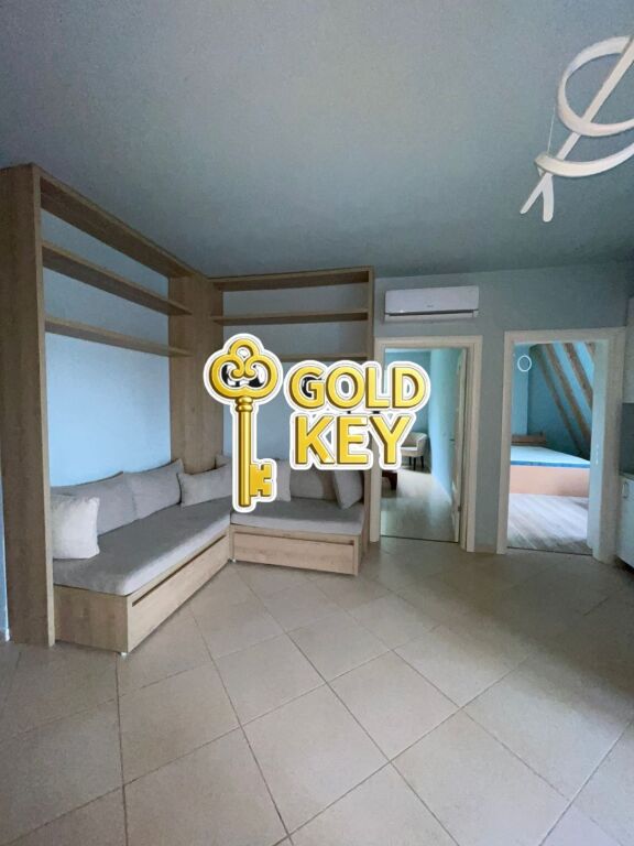 APARTAMENT ME QERA 2+1 – SHKOLLA ITALIANE VOLLGA DURRES