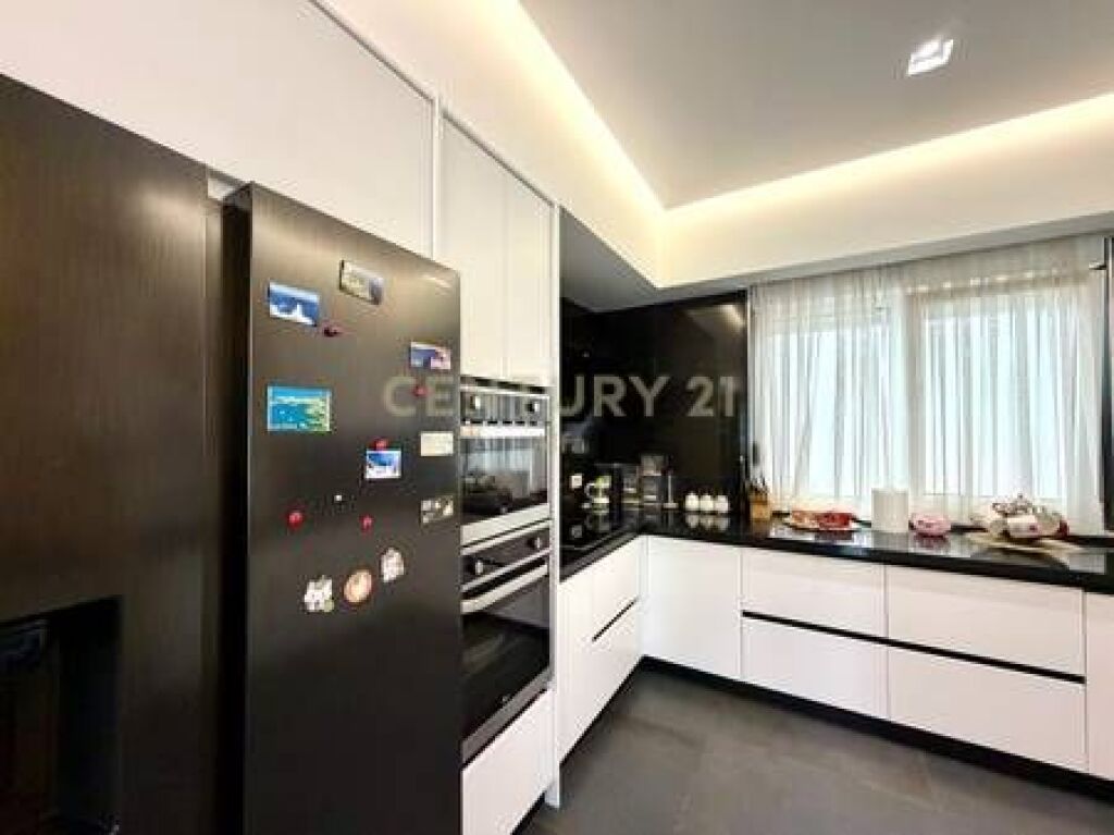SHESIM, APARTAMENT PREMIUM 2+1+2 me POST PARKIMI, LIQENI I THATE‼️