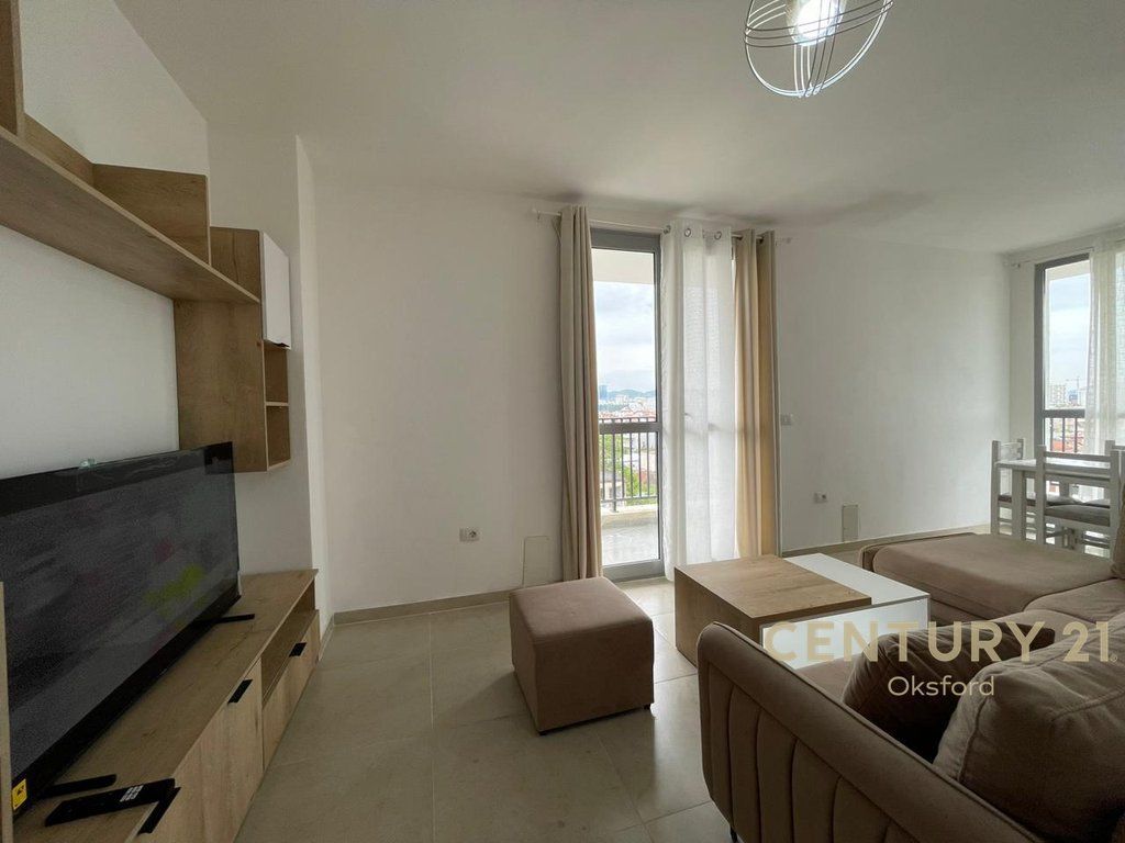 APARTAMENT PËR QIRA 2+1 TE 5 MAJI!!
