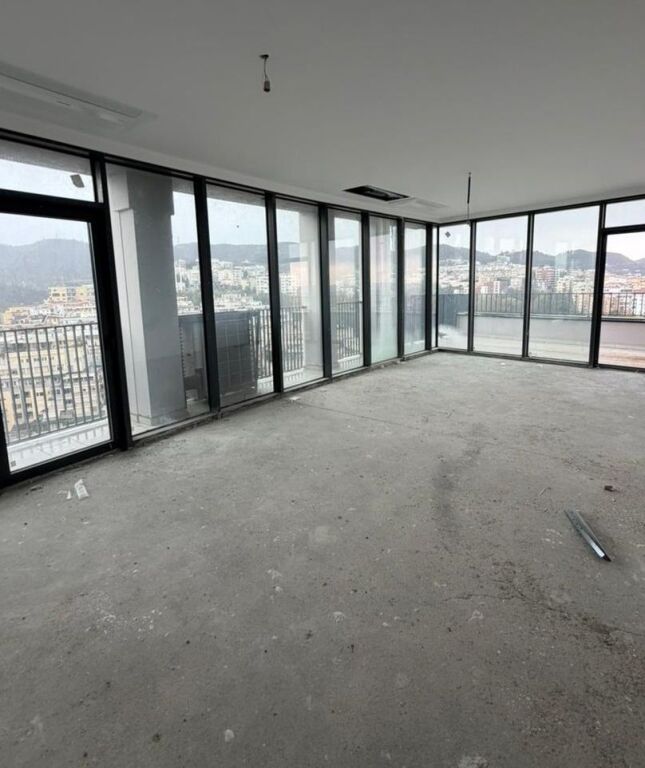 Super cmim‼️ Apartament 2+1 + 2 tualete Lake View Residence,Liqeni Artificial