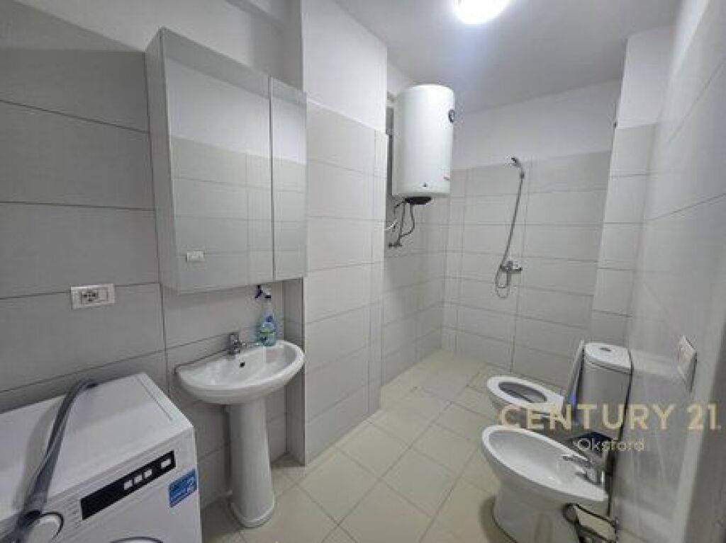 APARTMENT FOR RENT 2+1+2T IN THE 5 MAY AREA