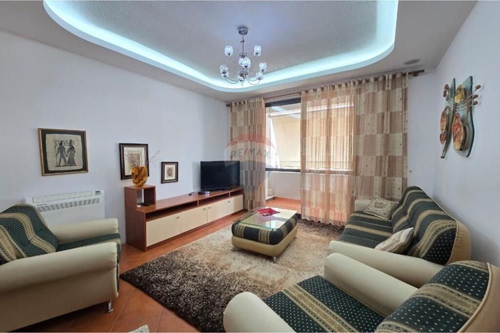 Apartment - For Rent - Muhamet Gjollesha Street, Tirana