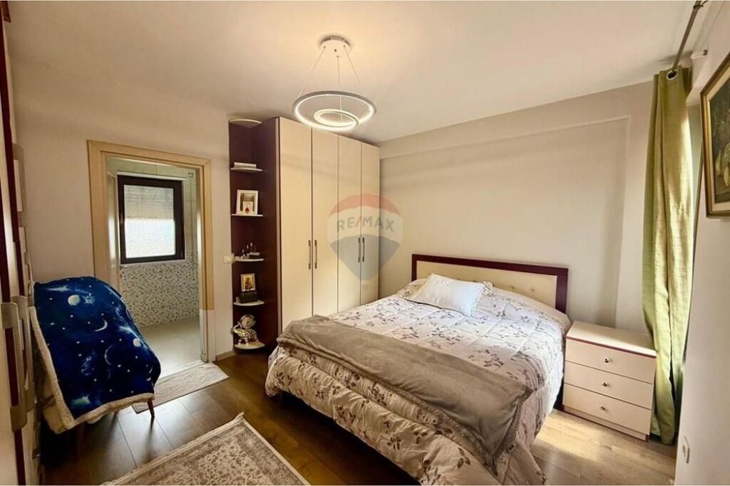 Apartament-Per Shitje-Kopshti Botanik,Tirane