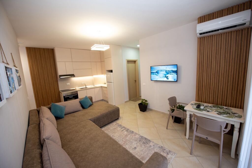 Appartamento 1+1 in vendita Uji ftohte Vlore te Kalaja