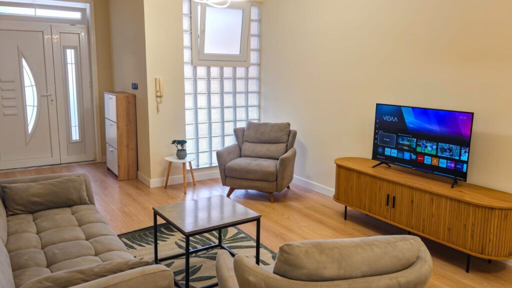 For rent 2+1 Besa Street near the new Boulevard