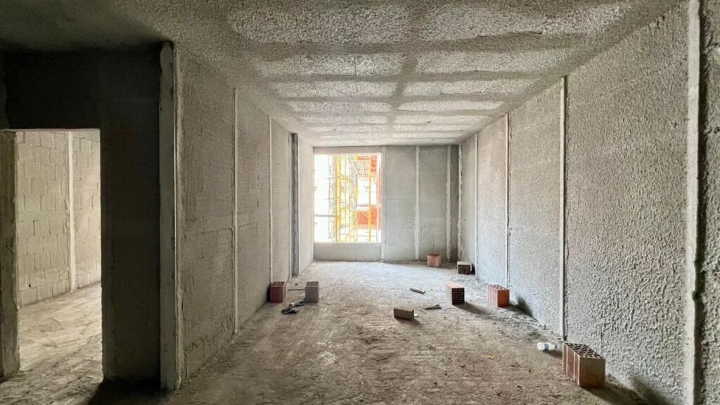 IN VENDITA: 1+1 +1 Posto Auto🅿️📍Ex Campo di Aviazione (Via Dritan Hoxha) - 130.000€ - Sup. 74m² - Accesso rapido alle zone principali🚀