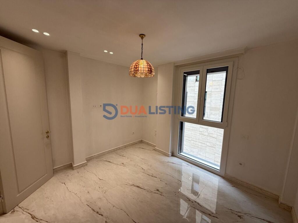 🏢 Ambient Luksoz për Zyra me Qera 📍 Liqeni i Thatë, pranë Radisson
