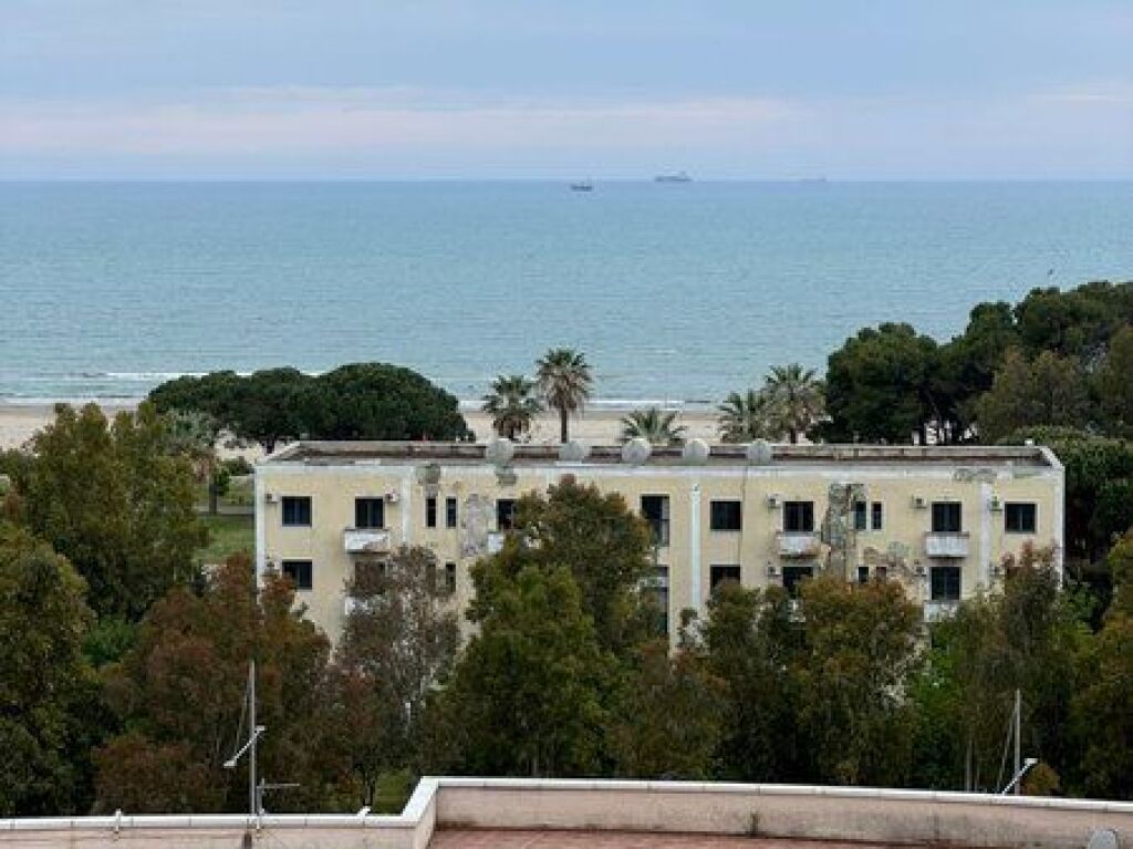 Apartament 2+1+2 në Plazh, Durrës - Në Shitje 210,000€ | 92 m²