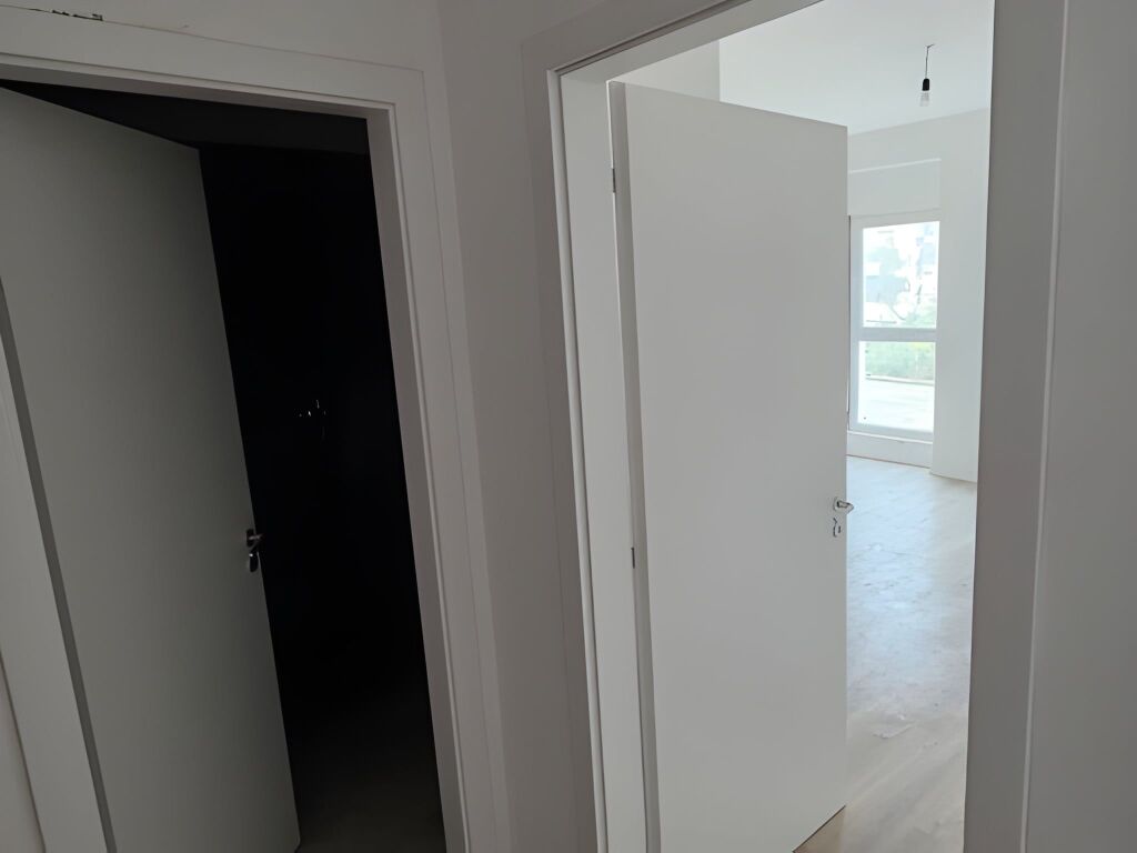 Shitet apartament i ri 1+1 – Kompleksi AURA, Rr. Dritan Hoxha !