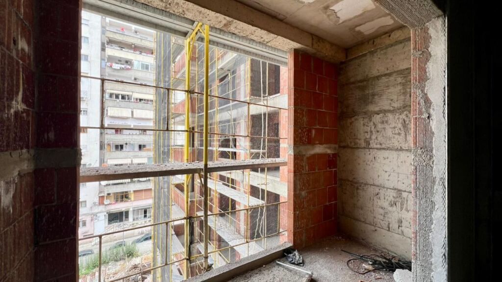 IN VENDITA: 1+1 +1 Posto Auto🅿️📍Ex Campo di Aviazione (Via Dritan Hoxha) - 130.000€ - Sup. 74m² - Accesso rapido alle zone principali🚀