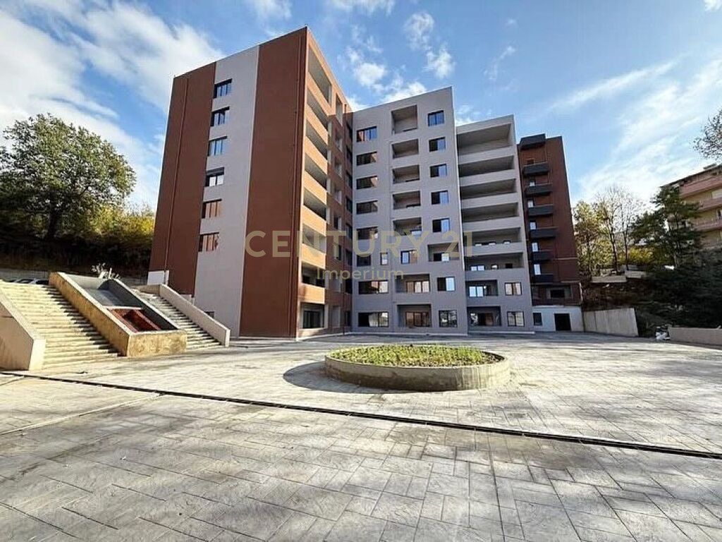 Apartment 2+1+2 with Parking Space for Sale at Xhelux Complex, Elbasan Street! 221,500 € Total Area 130m2