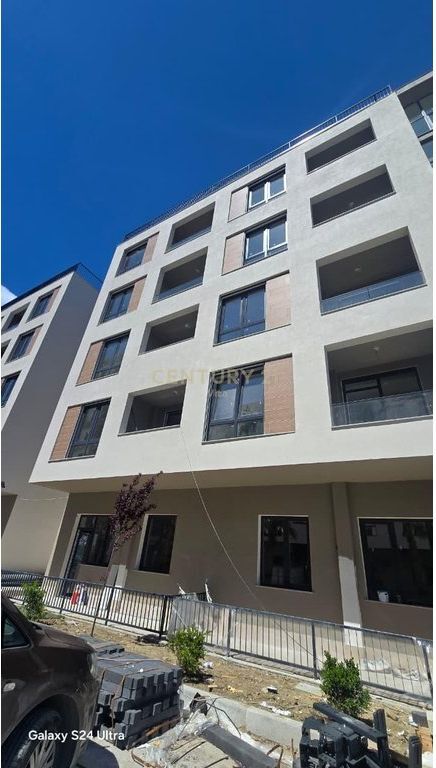 SHITET APARTAMENT 1+1 + POST PARKIMI TEK RESIDENCA LOREDIS , QERRET !!!
