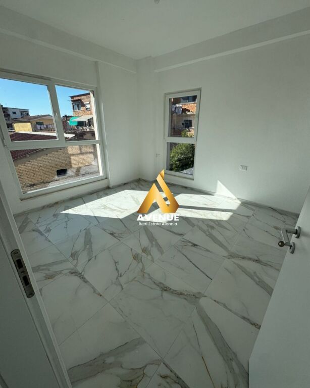 APARTAMENT 1+1 BOSH ME QERA – Tek Kompleksi Aura, Rruga Dritan Hoxha, Tirane