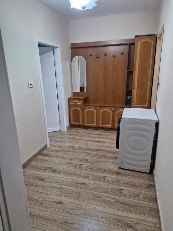 Appartamento 1+1 in affitto, vicino a Delijorgji