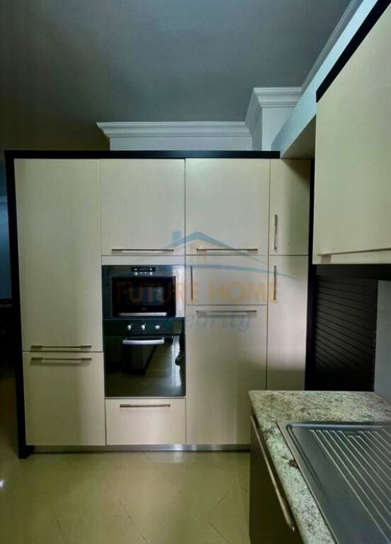 Qera, Apartament 2+1+2, Vilat Gjermane, Tiranë.