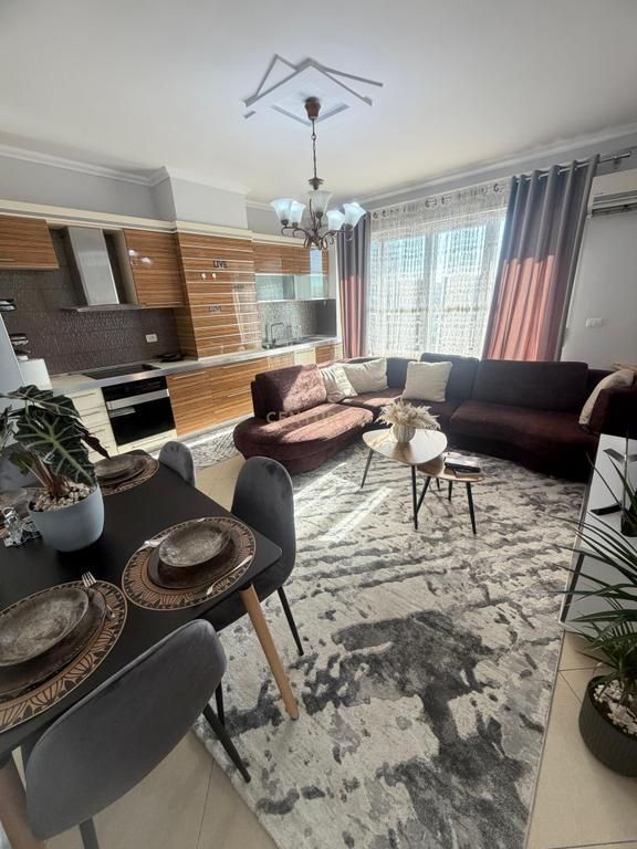 Shitet Apartament 2+1+depo Kompleksi Gener 2 !