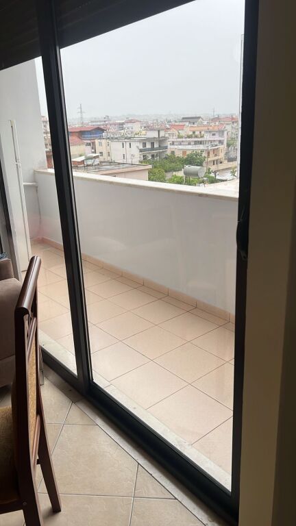 Jepet aprtament me qera UKD DURRES
