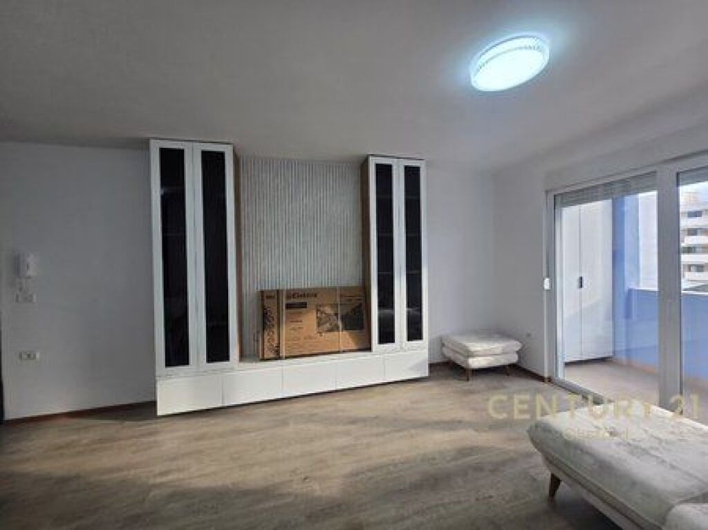 APARTMENT FOR RENT 2+1+2T IN THE 5 MAY AREA