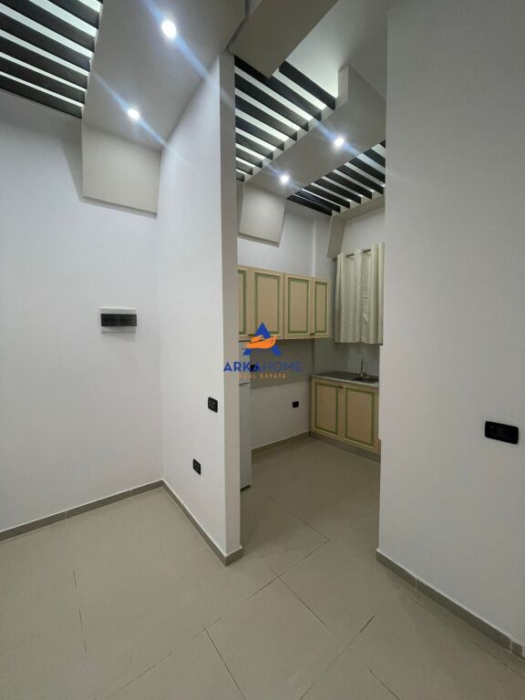 STUDIO APARTMENT FOR RENT 40M2 "BILL CLINTON STREET" 350 EURO