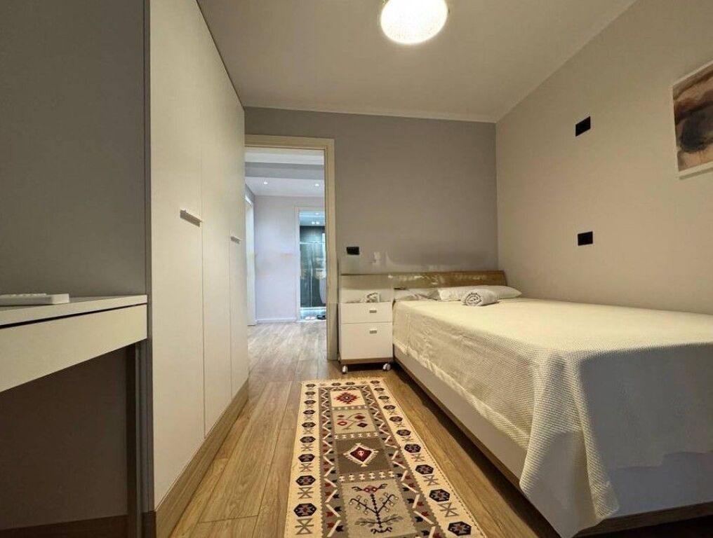 VIA MINE PEZA, VENDIAMO APPARTAMENTO 2+1