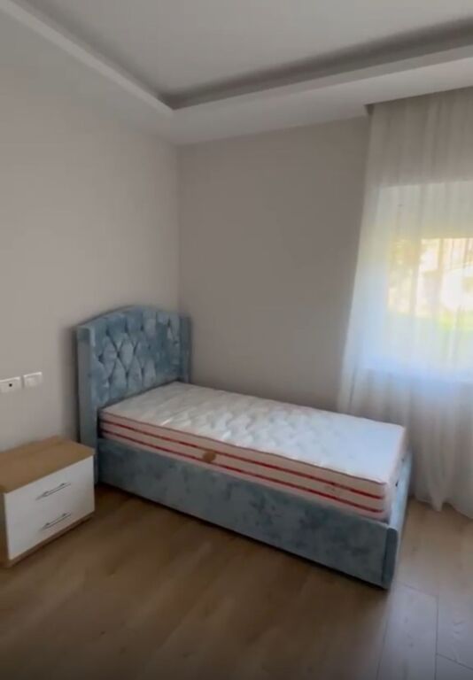 Apartment 2+1 for sale "Uji Ftohte" Vlore near Le Pallazine