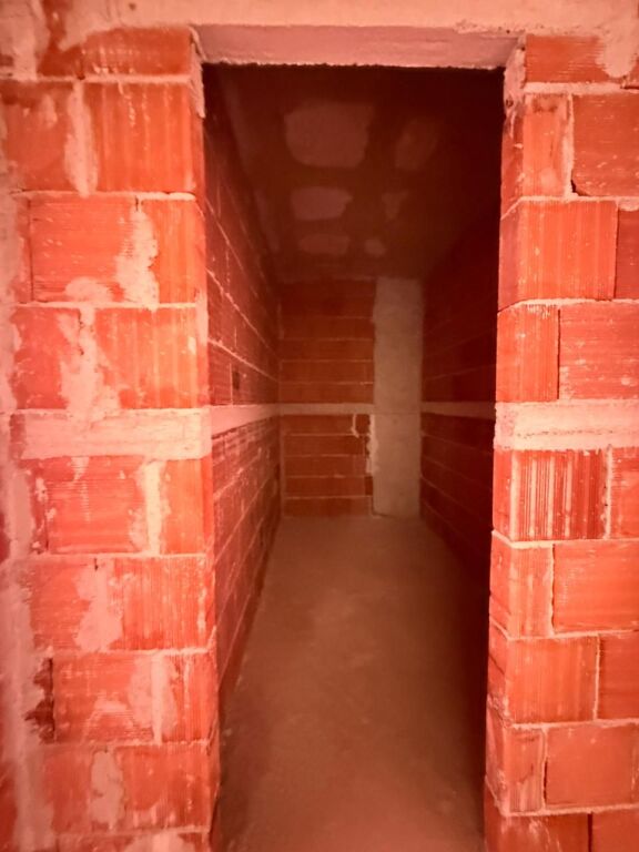 🔥 Super apartament 3+1+2 pranë Gjimnazit “Partizani” – Mos e humbisni këtë mundësi! 🔥