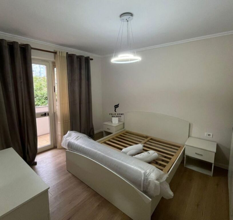 APARTAMENT ME QERA 2+1 MYSLYM SHYRI 65.000 LEKE FH-72830