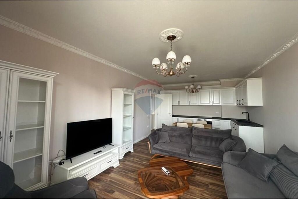 Apartament - Për Shitje - Liqeni I Thatë, Tiranë