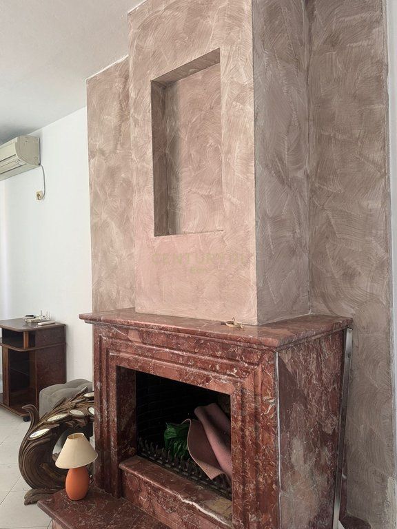 Shitet apartament 2+1 tek Rezidenca MAREA, Qerret !