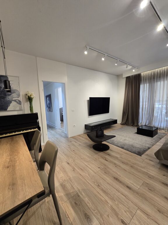 Super appartamento 3+1+2+ veranda in vendita nel Complesso Delijorgji