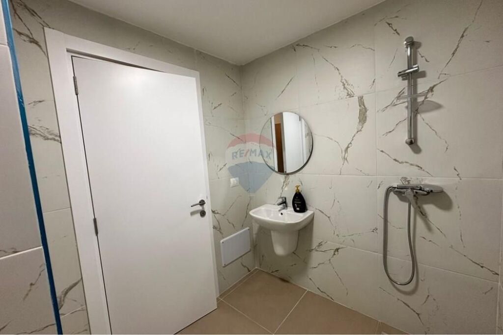 Apartament - Për Qira - Akses Tirana, Tiranë