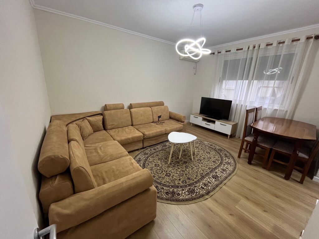 APARTAMENT ME QERA 2+1 MYSLYM SHYRI 65.000 LEKE FH-72830
