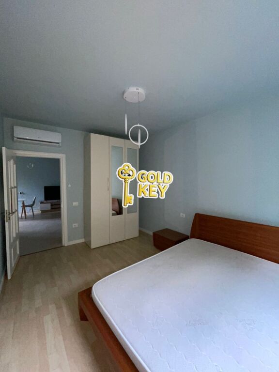 APARTAMENT ME QERA 2+1 – SHKOLLA ITALIANE VOLLGA DURRES