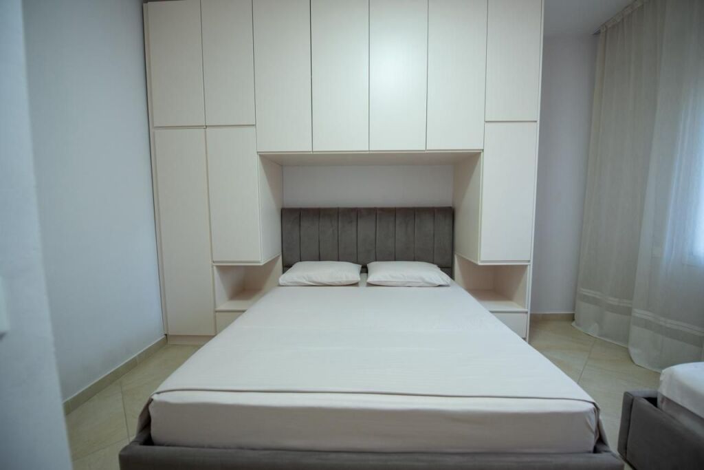 Appartamento 1+1 in vendita Uji ftohte Vlore te Kalaja