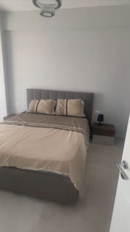 APARTAMENT 2+1+2+P ME QERA TE XHAMLLIKU