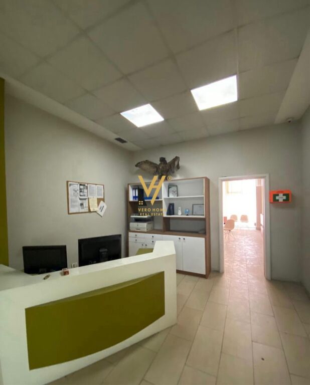 OFFICE 60 M2 FOR RENT ON KAVAJA STREET 1,200 EURO