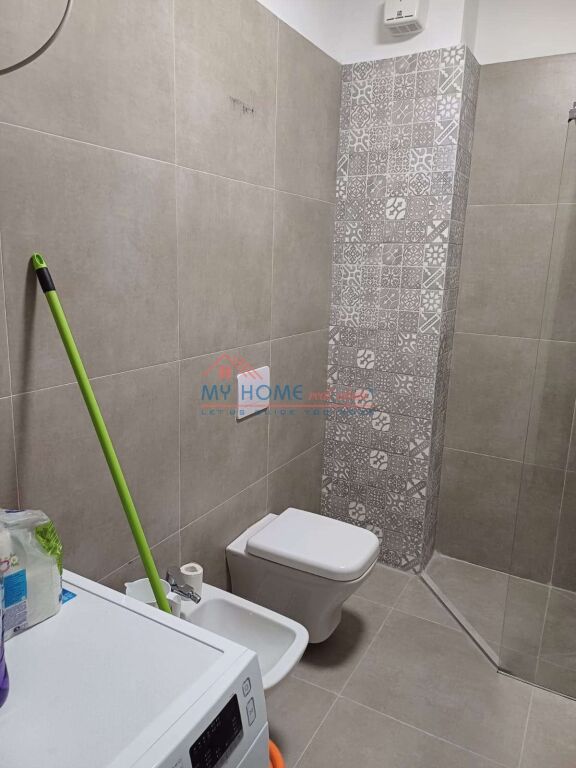 Apartment 1+1 + Parking Space for rent at the Train Station in Tirana