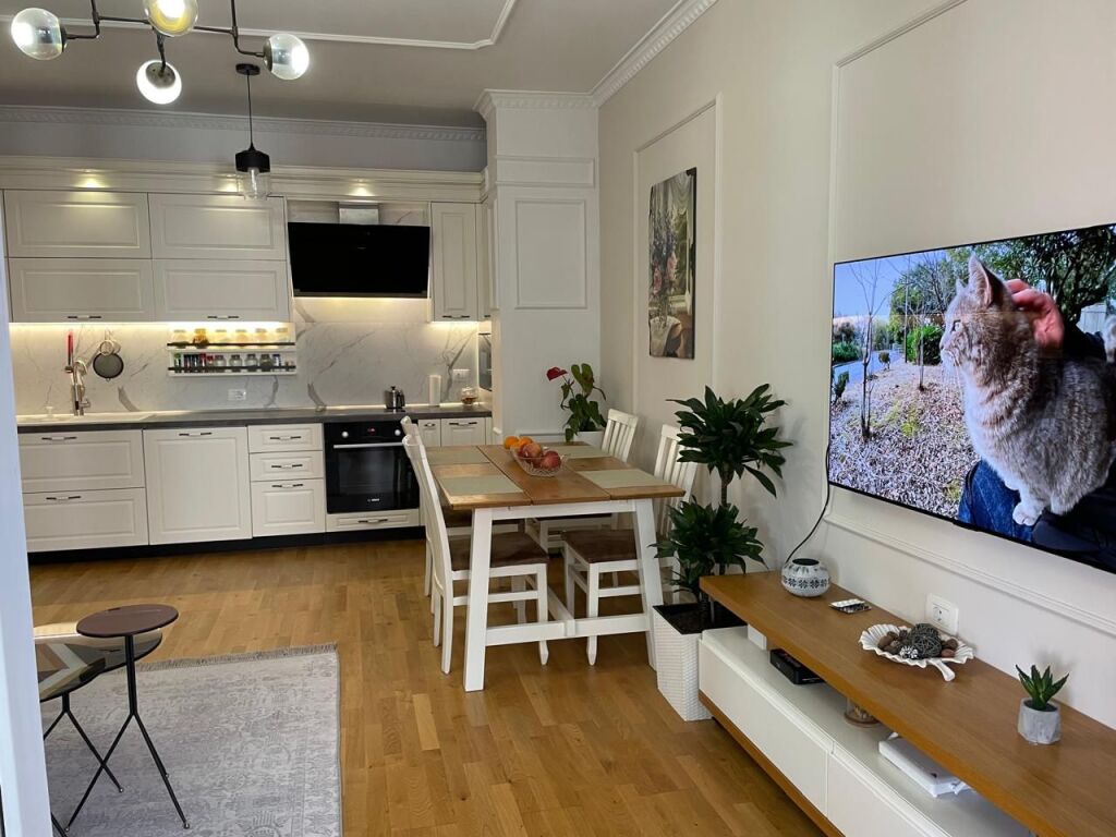 Apartament 3+1+2 liqeni I thate