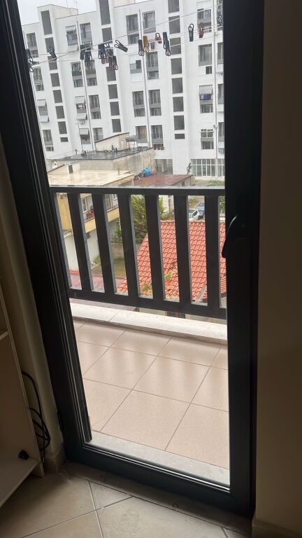 Jepet aprtament me qera UKD DURRES