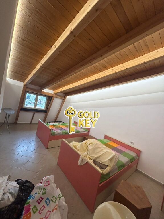 🏡 SHITET APARATAMENT 2+1 + KUZHINE TE VECUAR SHKOLLA ITALIANE VOLLGA DURRES