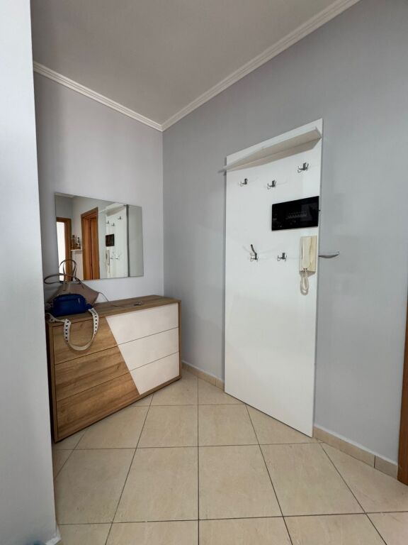Apartament 2+1+Blk me Qira tek 4 Dëshmorët