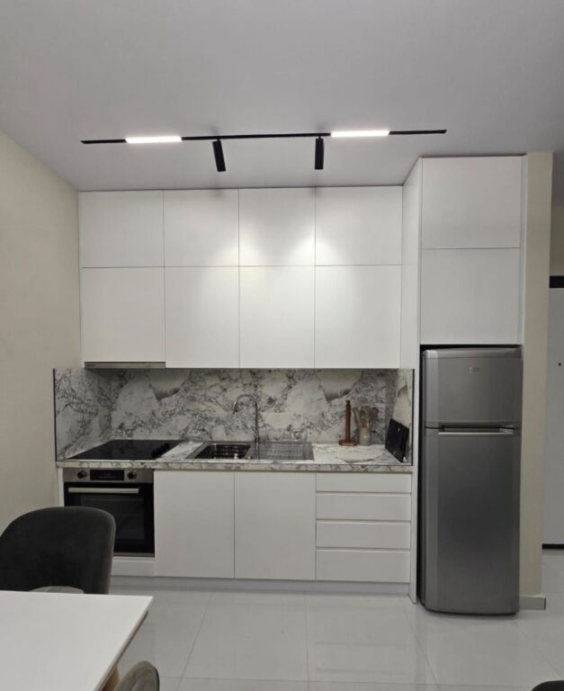 Appartamento 1+1 in affitto, Univers City vicino a QTU, 400 mila lek