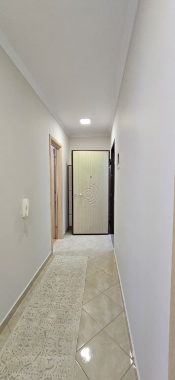 Qera, Apartament 1+1, ish Parku i Autobuzave, Tiranë