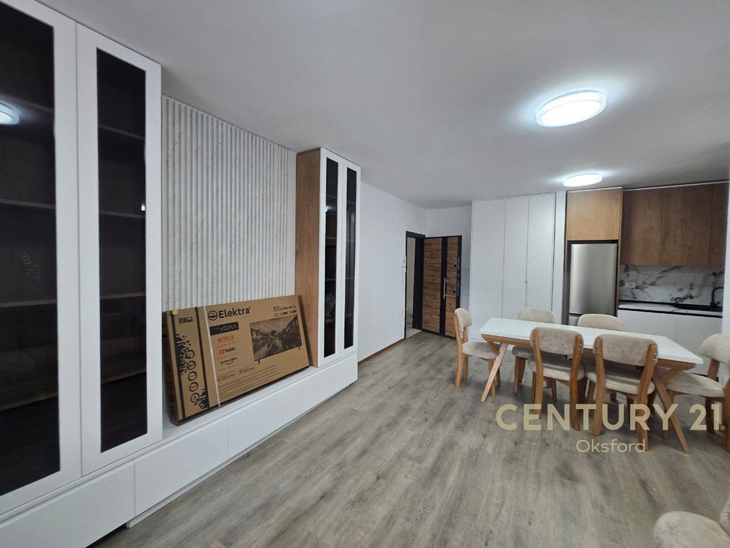 APARTMENT FOR RENT 2+1+2T IN THE 5 MAY AREA