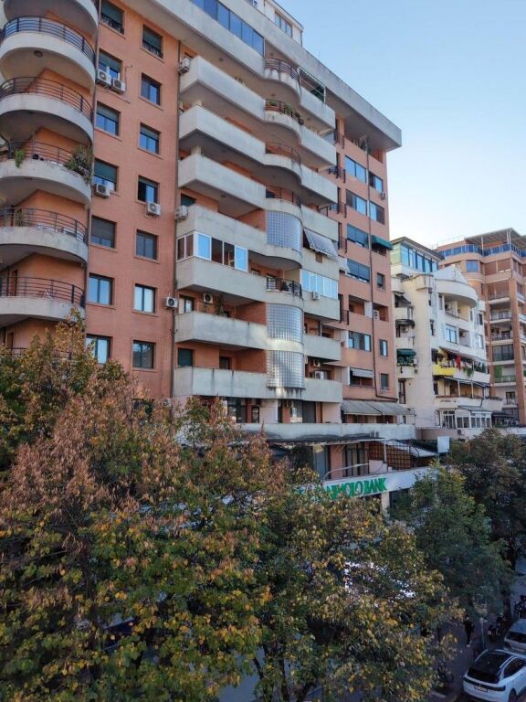 INVESTMENT OPPORTUNITY  Building + Villa for sale in Bllok
